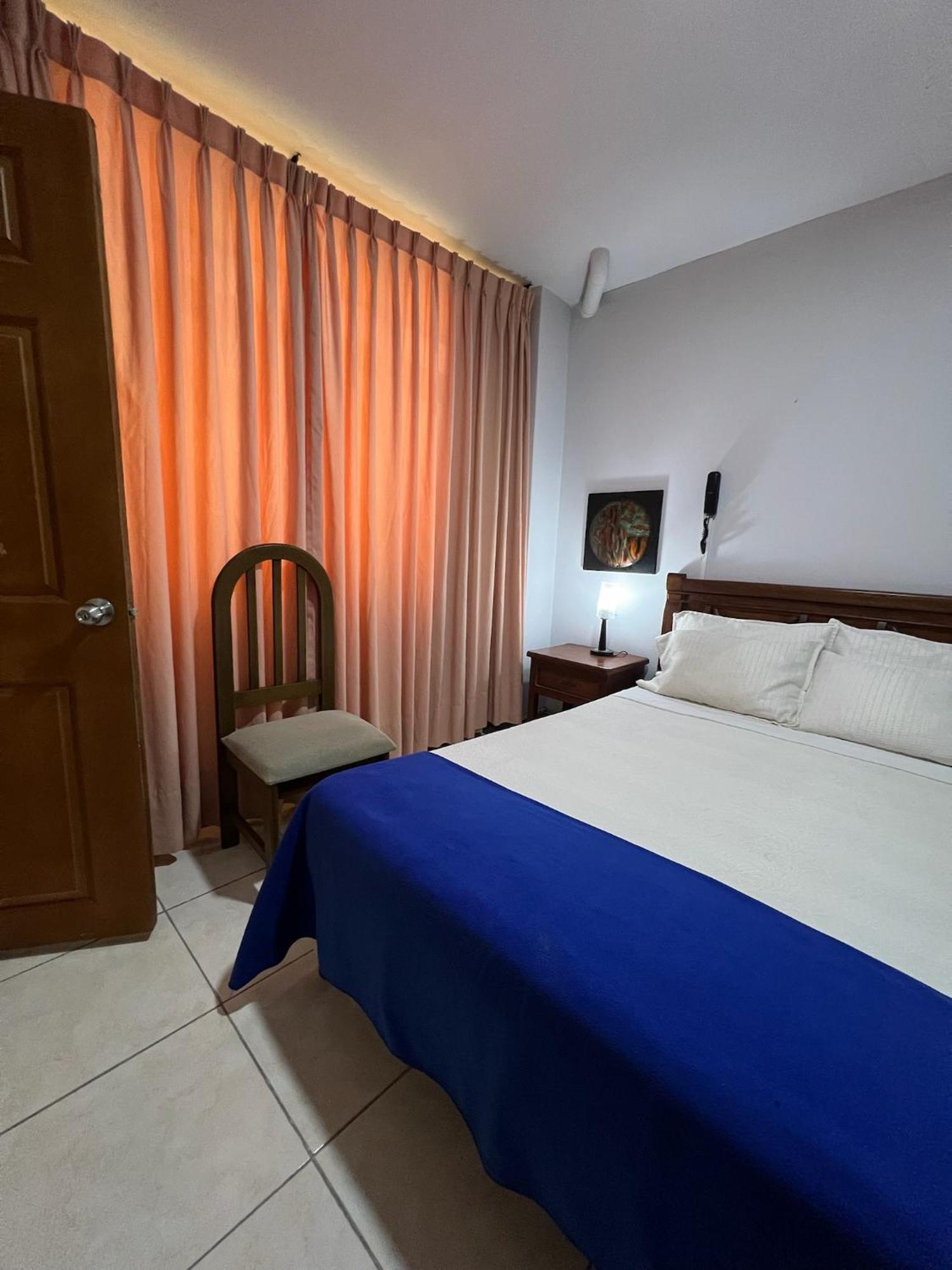 Hotel Armenia Centro Exterior photo